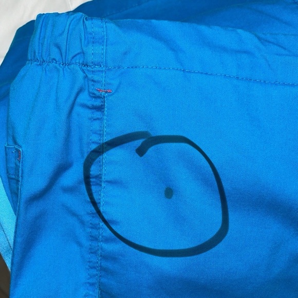 Med Couture women’s size small scrub pants - Picture 8 of 8